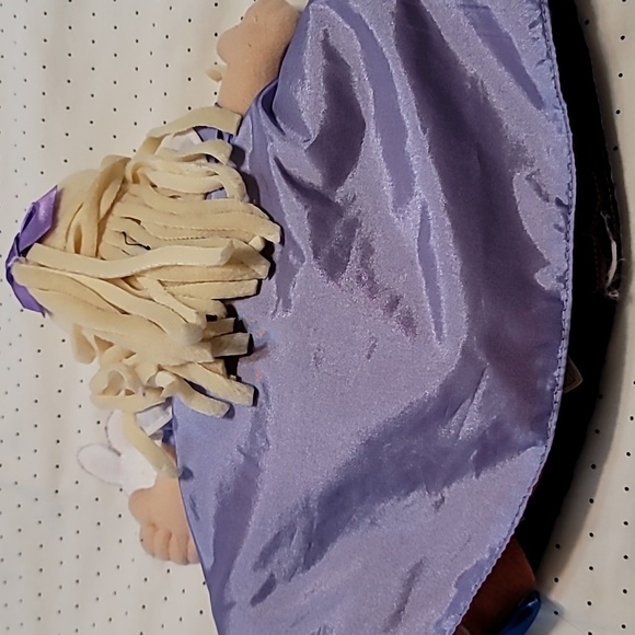 Alice in Wonderland Mad Hatter & Queen Topsy Turvy doll - Picture 4 of 5